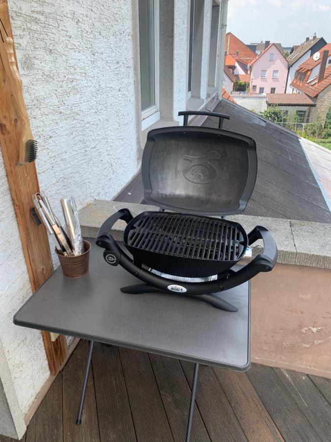 Mainpark Apartment 4 Schlafzimmer Bis Zu 10 Personen Direkt Ueber Aschaffapartment Bei Aschaffenburg Mainaschaff Екстериор снимка